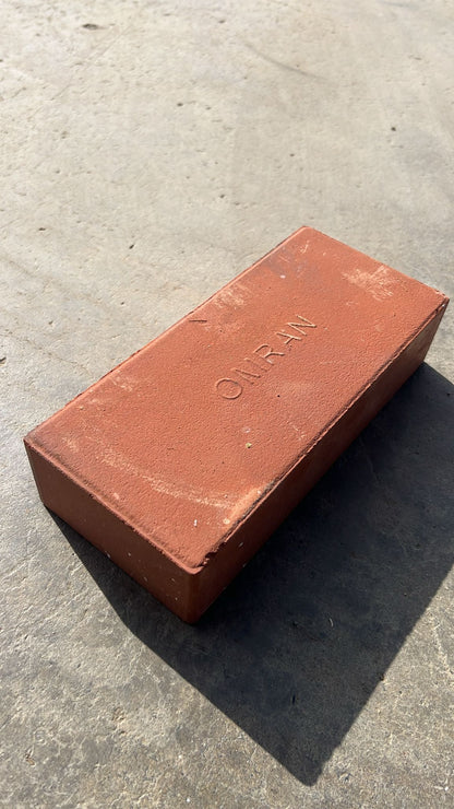 მისაქციელის აგურები