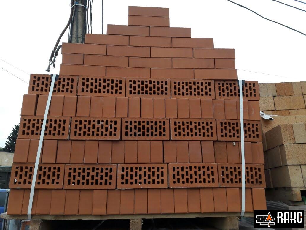 მეტეხის აგური -> https://www.bricks.ge/ka/product/42/yavisferi-keramikuli-aguri