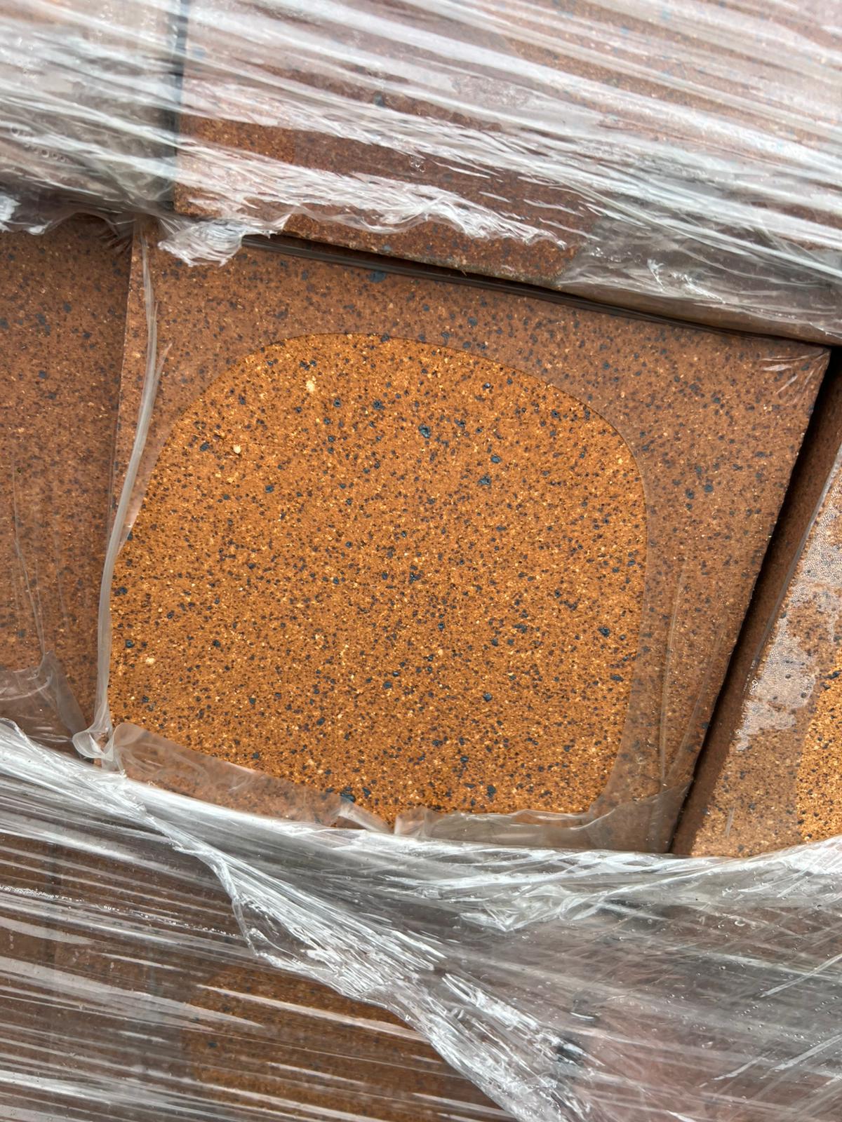 მისაქციელის აგურები